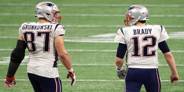 Tom Brady cheers Rob Gronkowski trade from the Patriots to Tampa Bay Buccaneers