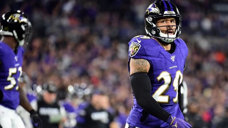 Ravens release Earl Thomas