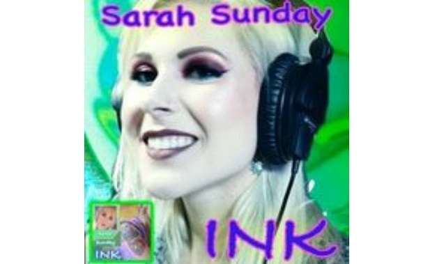 Sarah Sunday – A charming performer