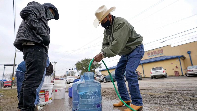 What to do if you dont have access to clean water or are worried about burst pipes across Texas