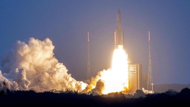 Eutelsat Quantum the worlds first commercial fully re programmable satellite took off on Friday on board an Ariane 5 rocket