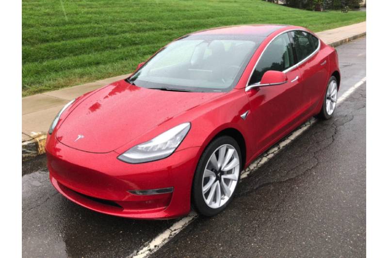 Tesla brings down Model 3 cost in Australia causing it to qualify for rebates