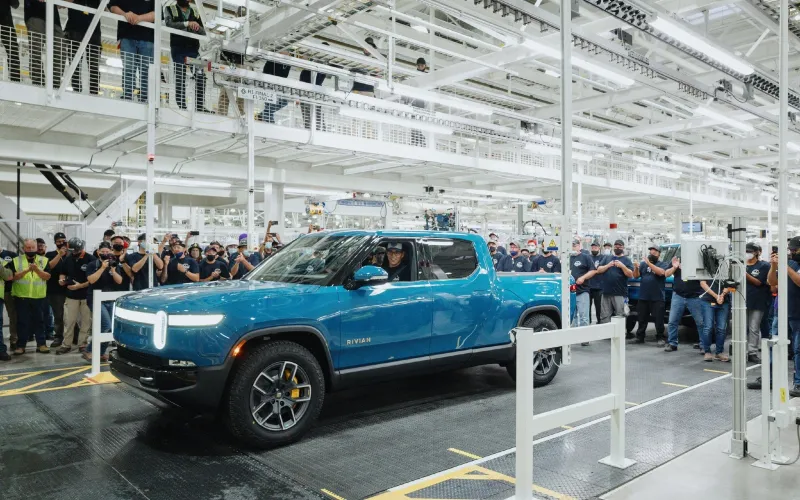 Electric transport startup Rivian defers delivery of 400 mile R1T trucks to 2023