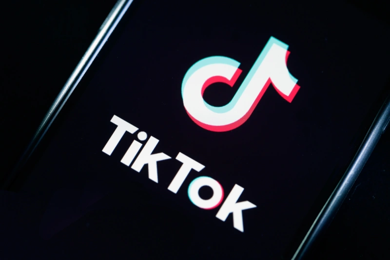 TikTok allows you to upload 10 minutes videos, extends video length