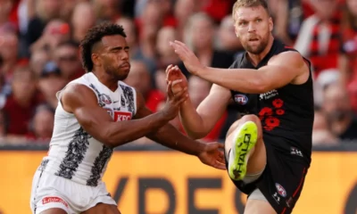 Collingwood beats Essendon in holding Anzac Day AFL blockbuster at MCG .