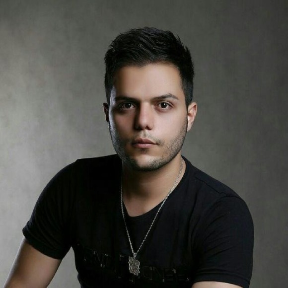 Iranian musician Ramin Tahoori