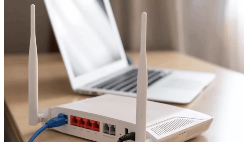 4 Reasons Why You Should Replace Your Router