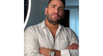 Getting to know Iranian music and instruments with Iranian singer and musician Amin Rezvani