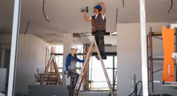 Why Property Managers Benefit From Understanding the Basics of Building Construction  