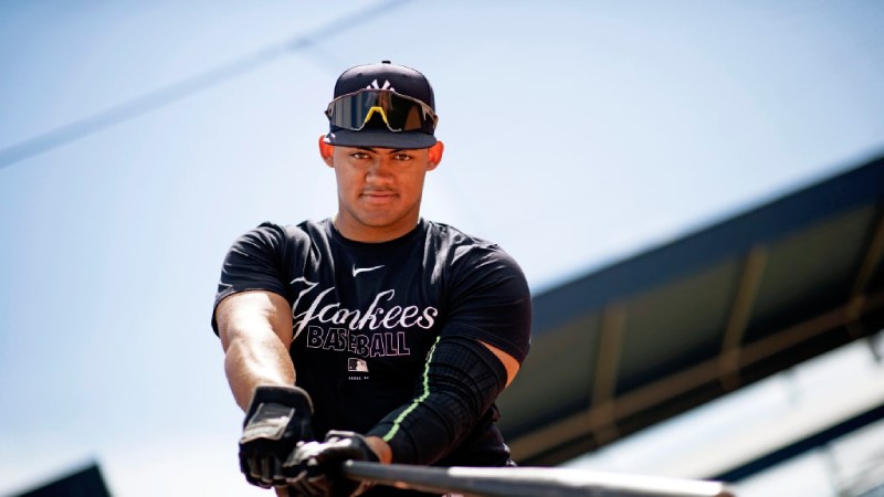 Jasson Domínguez becomes the youngest Yankee to hit a home run in his opening at bat