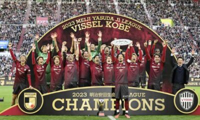 Vissel Kobe wins the J1 Soccer League championship, in its 29th year of existence with Osako and others