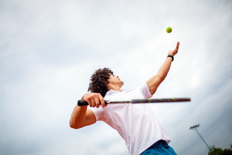 Bert Boksen Describes Mastering the Tennis Serve Techniques for Power and Accuracy