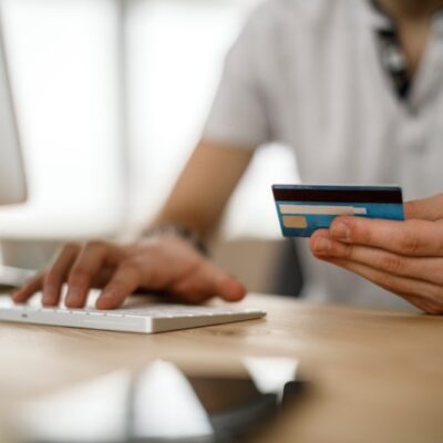 Benefits of Using Credit Cards When to Use Them for Large Purchases