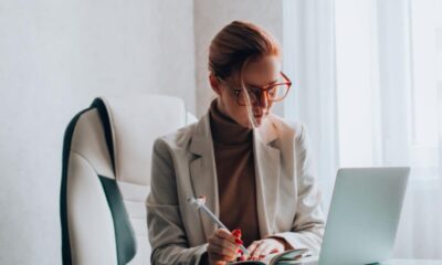 Quick Guide for Female Investors to Become Successful