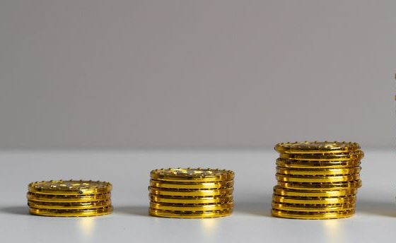 Seven Gold Investment Options in 2024, Including Mining Stocks and ETFs