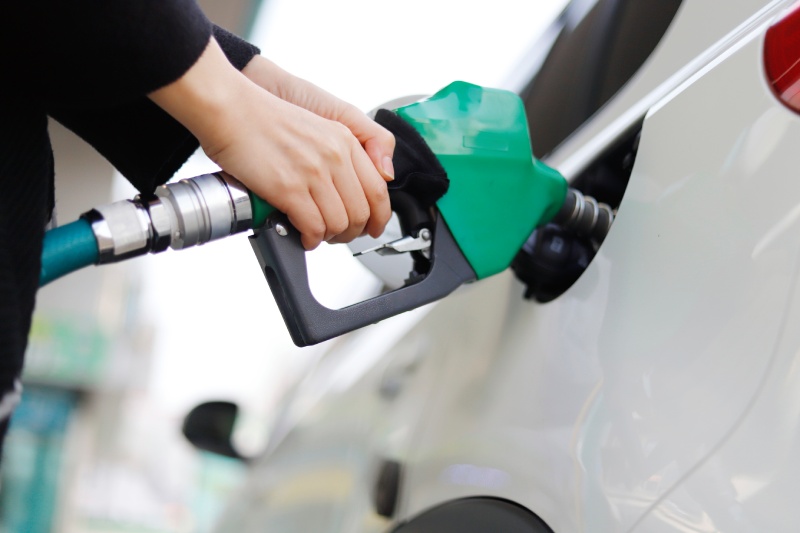 Best Tips on How to Reduce Fuel Expenses to Save Money