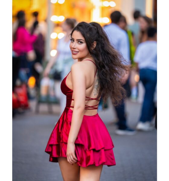 Nazanin Hamedani – Iranian Artist, Influencer, Dancer & Music Creator Inspiring a New Generation