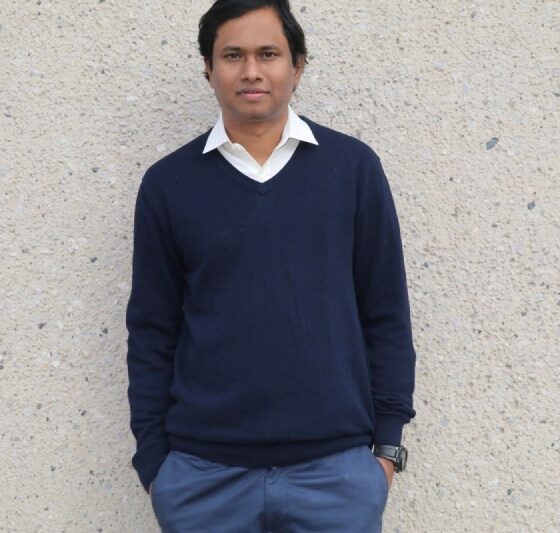 Optimizing Energy Efficiency in Device to Device Communication Using Intelligent Algorithms