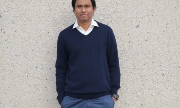 Optimizing Energy Efficiency in Device to Device Communication Using Intelligent Algorithms