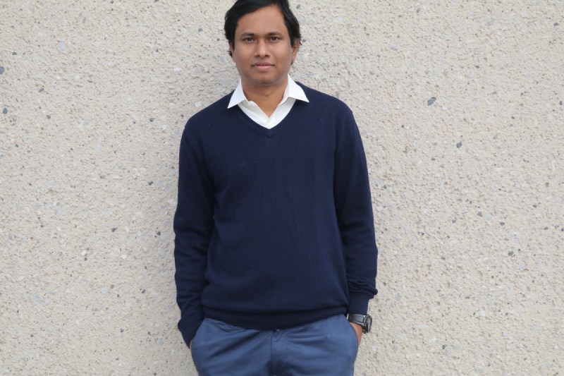 Optimizing Energy Efficiency in Device to Device Communication Using Intelligent Algorithms