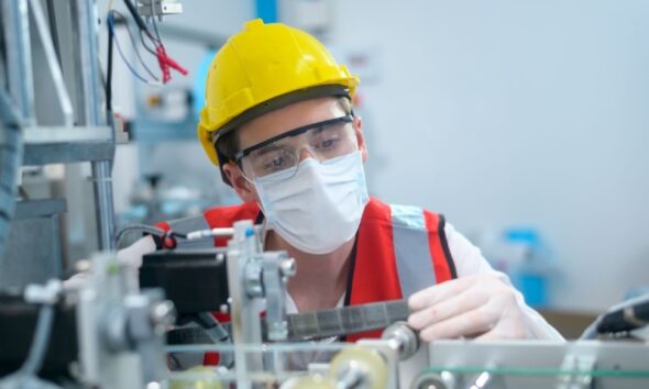 Bobby Atkins, Stonington Connecticut How Effective Material Handling Supports On Time Manufacturing Output