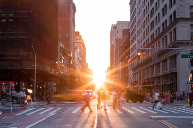 Manhattanhenge 2026 Dates, Best Viewing Spots and Sunset Times in NYC
